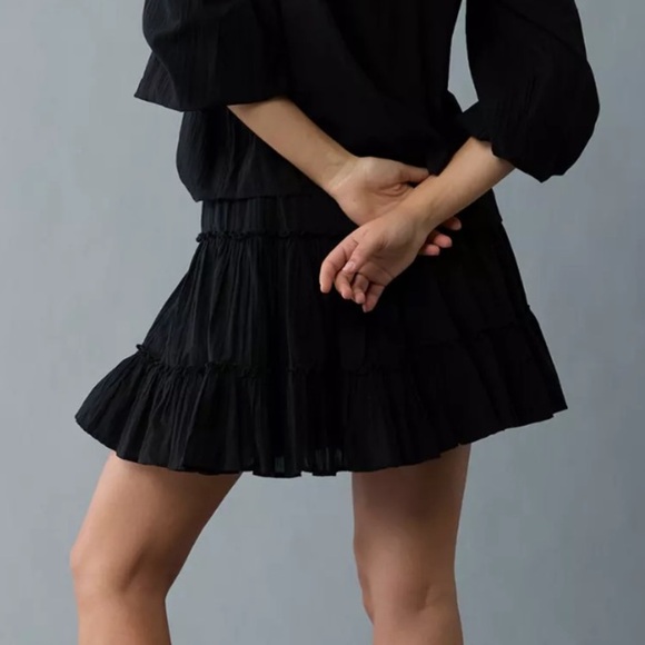 AE High-Waisted Tiered Mini Skirt - Picture 2 of 3